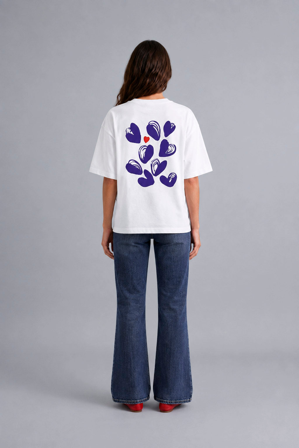 Camiseta 006 Batea — vista de espalda en la modelo
