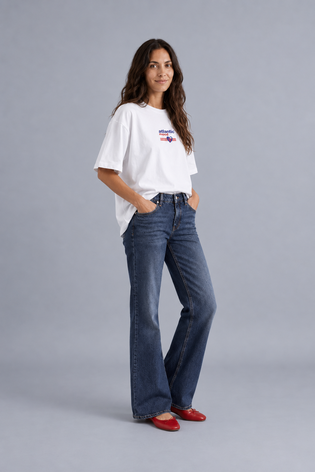 Camiseta 006 Batea — vista frontal en la modelo