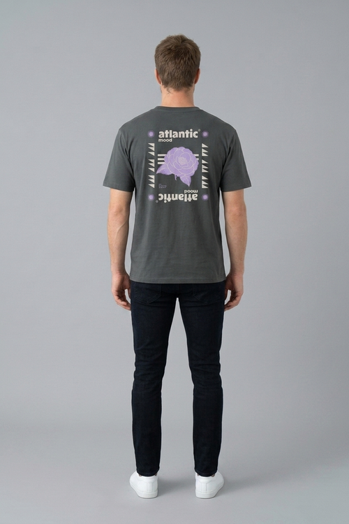 Camiseta 002 Camelia — vista trasera · ATLANTIC Mood Drop 01